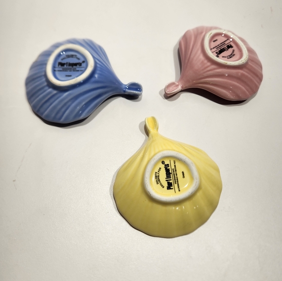 3 sea shell dishes - Picture 2 of 3